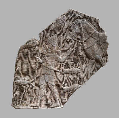 fragmento en relieve: jinete guiando a su caballo junto a un arroyo, c.704-681 a.C. (alabastro de yeso) de Neo Assyrian